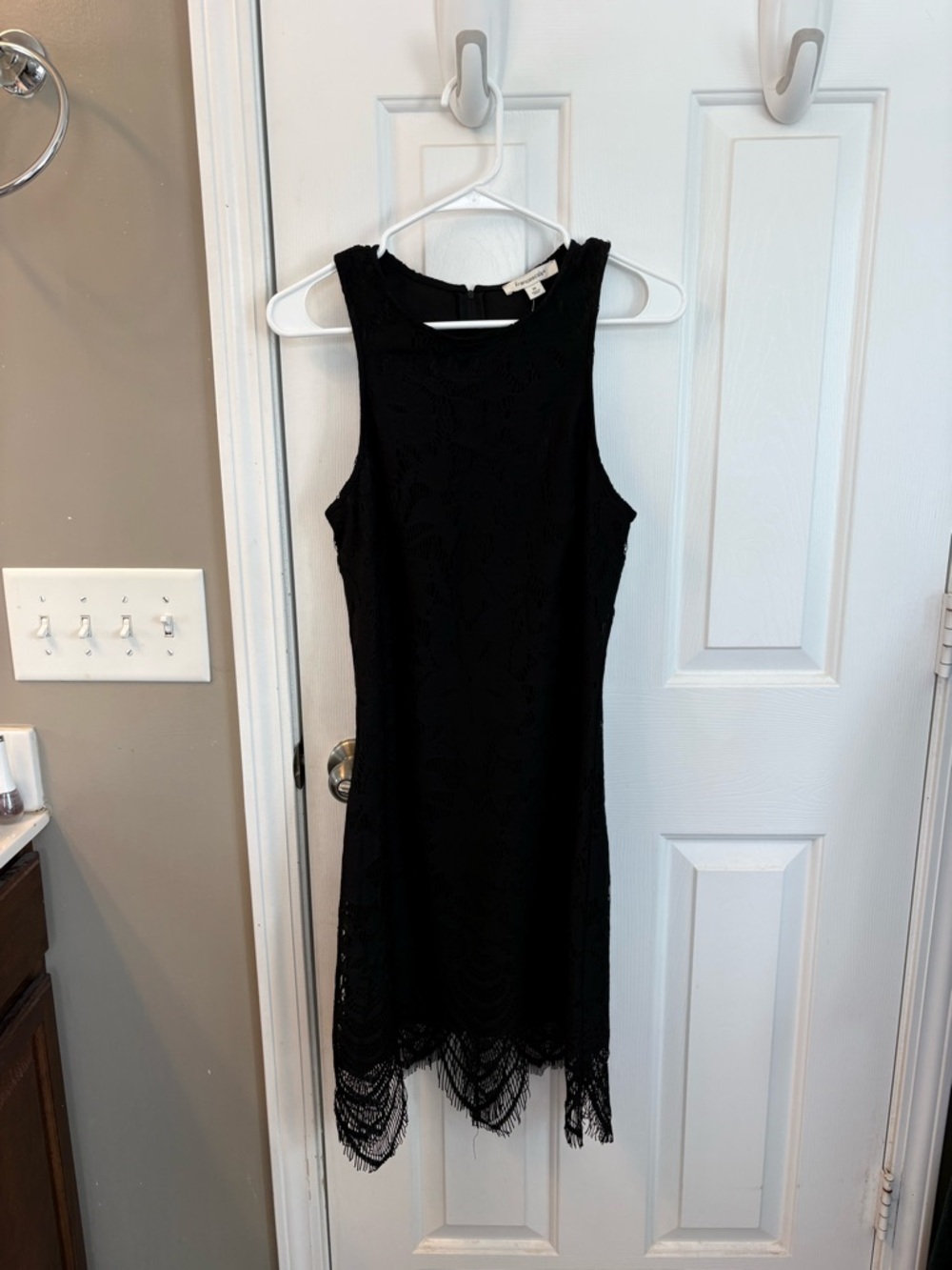 Francesca’s Sleeveless Black Lace Dress with Scalloped Hem